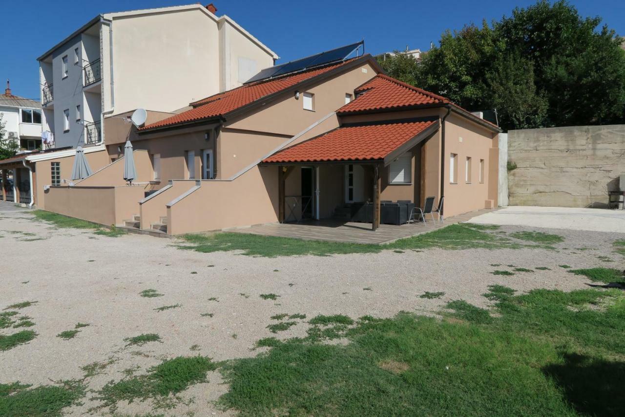 Family Apartment Baska  Exterior photo
