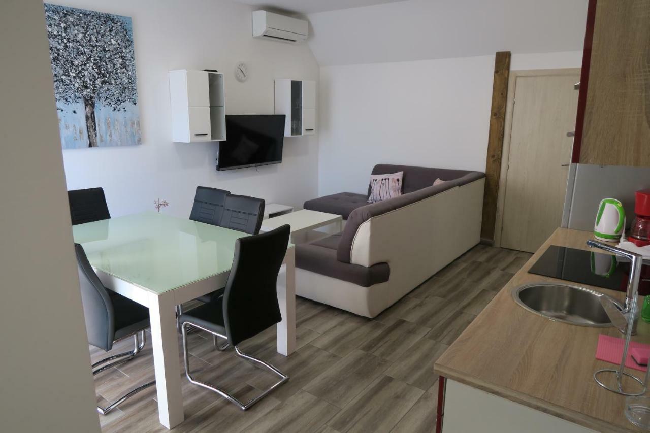 Family Apartment Baska  Exterior photo